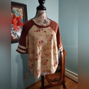 Torrid Festi Floral Print Women's Crop Top with Rust Sleeves